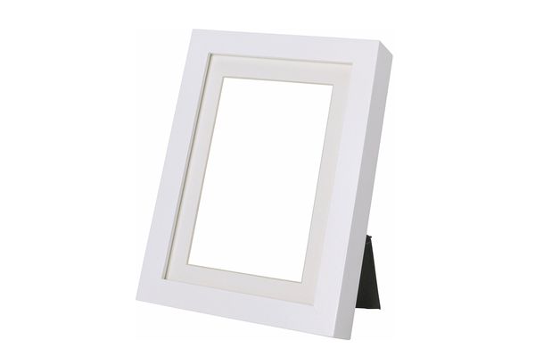 Ikea Ribba White 8 x 10 Picture Frame