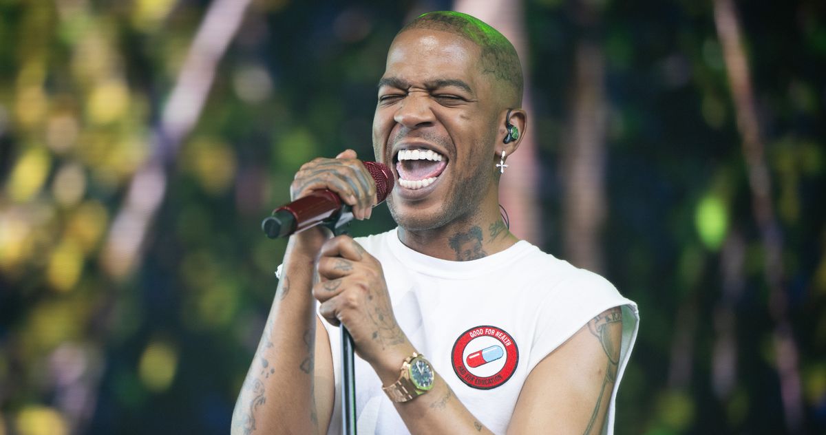 Kid Cudi Breaks Foot After Jumping From Coachella Stage - Vimarsana News