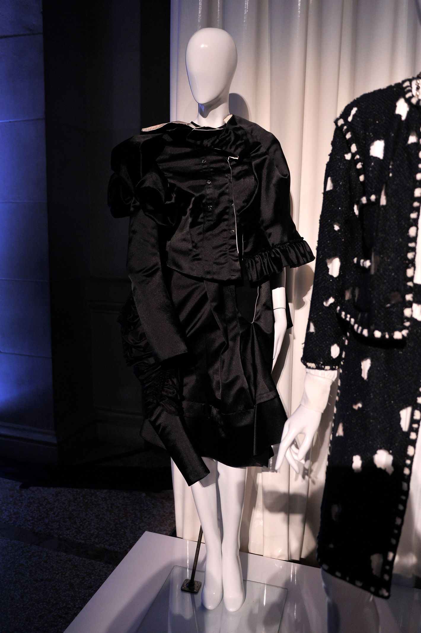 designer trash bag dress 11 Best Garbage Bag Dress ideas