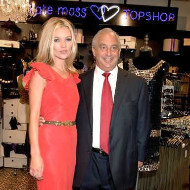 LONDON - APRIL 30:  (EMBARGOED FOR PUBLICATION IN UK TABLOID NEWSPAPERS UNTIL 48 HOURS AFTER CREATE DATE AND TIME)  Model Kate Moss and Sir Phillip Green pose during her launch of her new Topshop clothes range, at Topshop Oxford Circus on April 30, 2007 in London, England.  (Photo by Dave M. Benett/Getty Images)