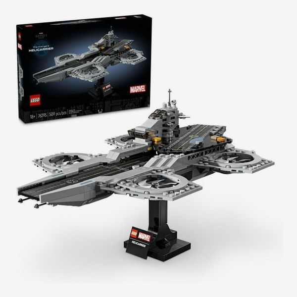 LEGO Marvel The Avengers Helicarrier Building Set