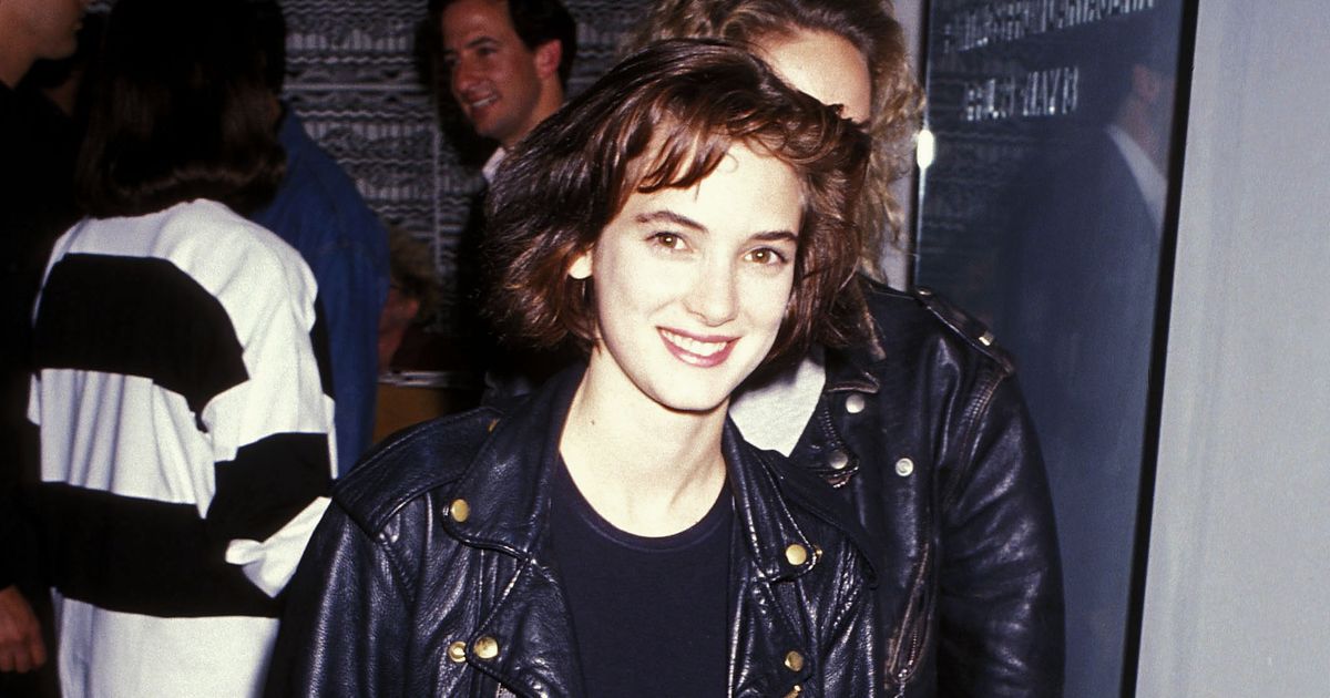 Winona Ryder | Pixie haircut, Winona ryder, Pixie hairstyles