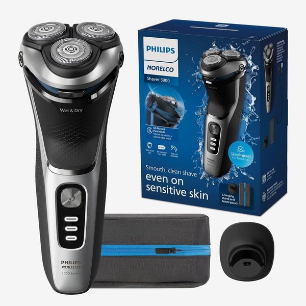 Philips Norelco Shaver 3900 with Pop-up Trimmer, Charging Stand and Storage Pouch