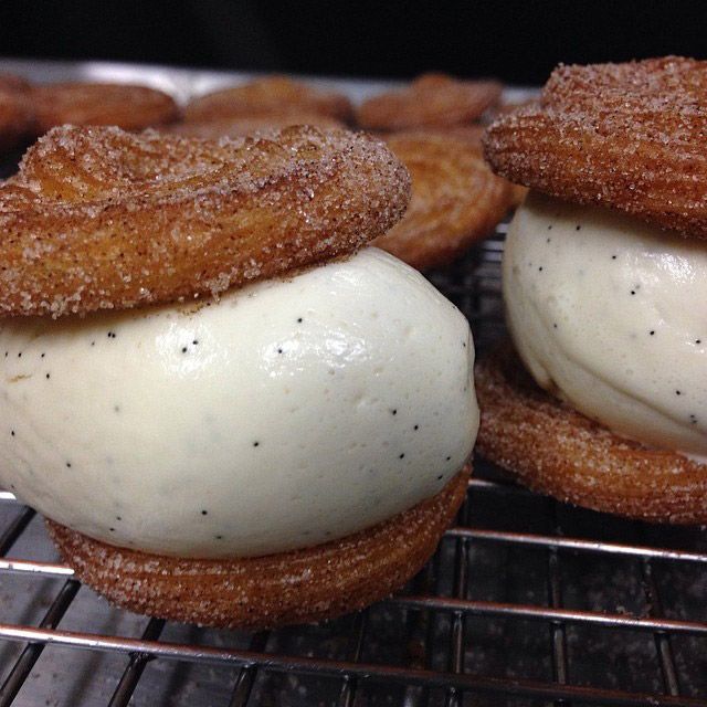 Here Are The Churro Ice Cream Sandwiches That Brought L A To A Standstill