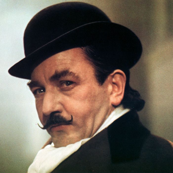 MURDER ON THE ORIENT EXPRESS, MURDER ON THE ORIENT EXPRESS BR 1974 ALBERT FINNEY as Hercule Poirot Date 1974. 