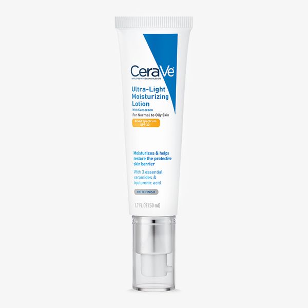 CeraVe Ultra-Light Face Moisturizer With Sunscreen SPF 30