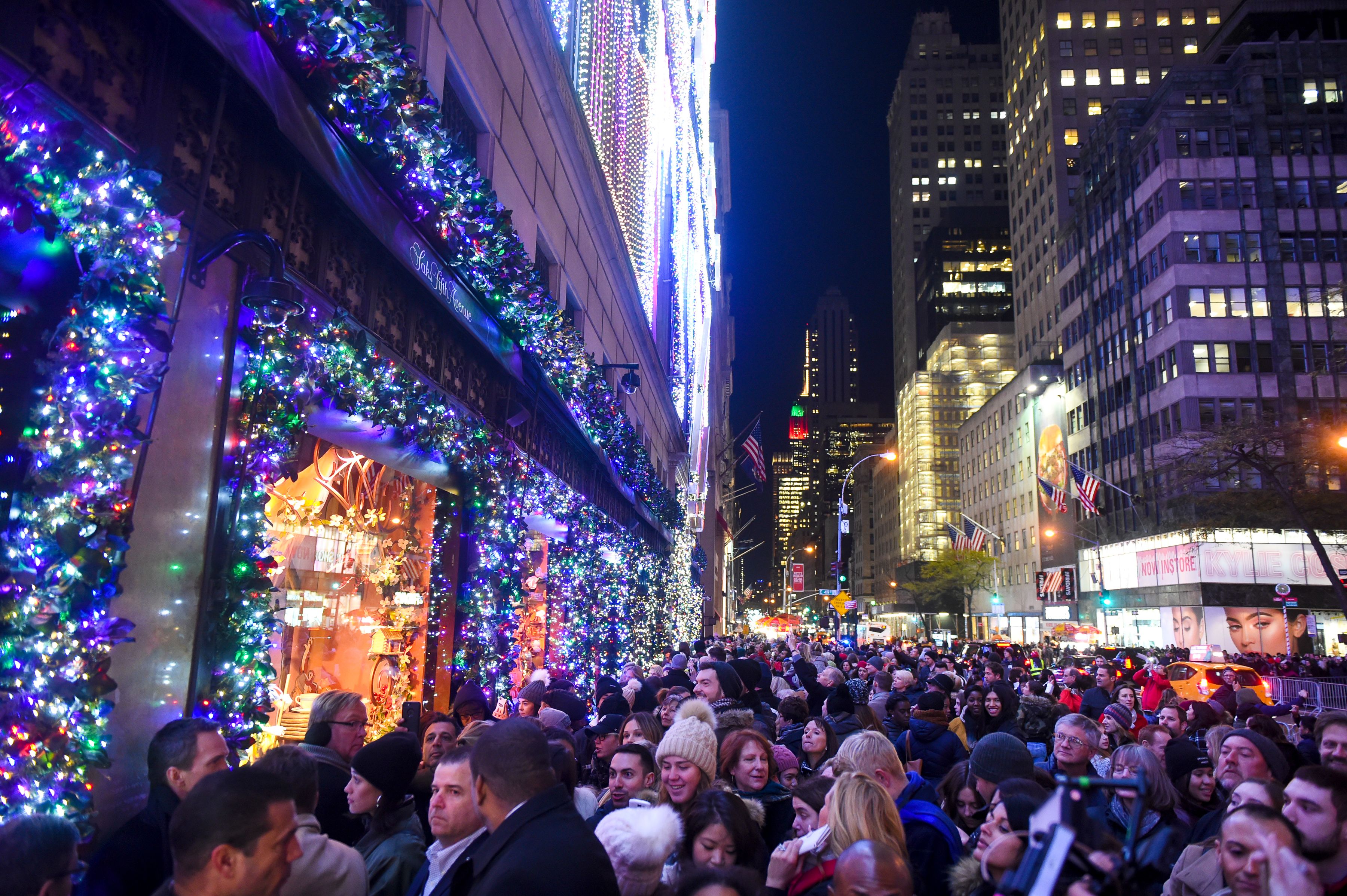 Saks Fifth Avenue Just Unveiled Their Brilliant Holiday Windows & Light  Show - Secret NYC