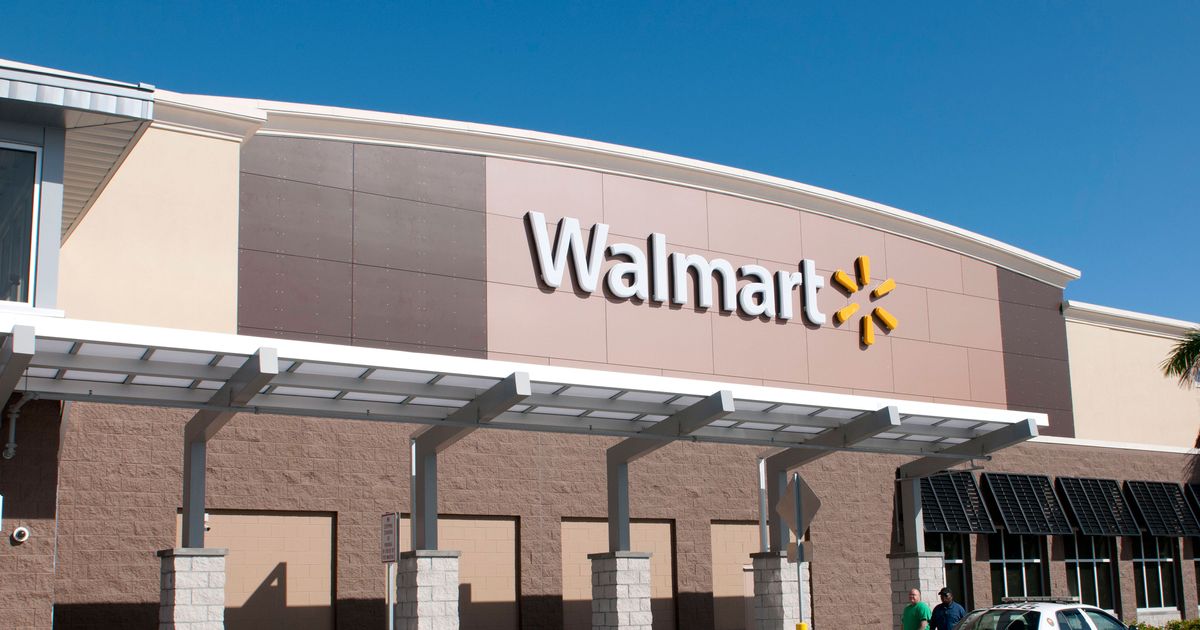 Walmart Agrees To Stop Freezing Its Employees