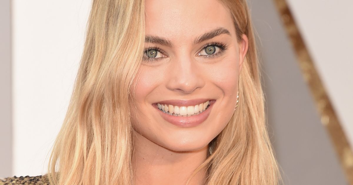 Margot Robbie Cast As Elizabeth I in 'Mary Queen of Scots'