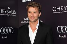 LOS ANGELES, CA - JUNE 11: Actor Ryan Phillippe attends the 10th Annual Chrysalis Butterfly Ball on June 11, 2011 in Los Angeles, California.  (Photo by Frederick M. Brown/Getty Images)