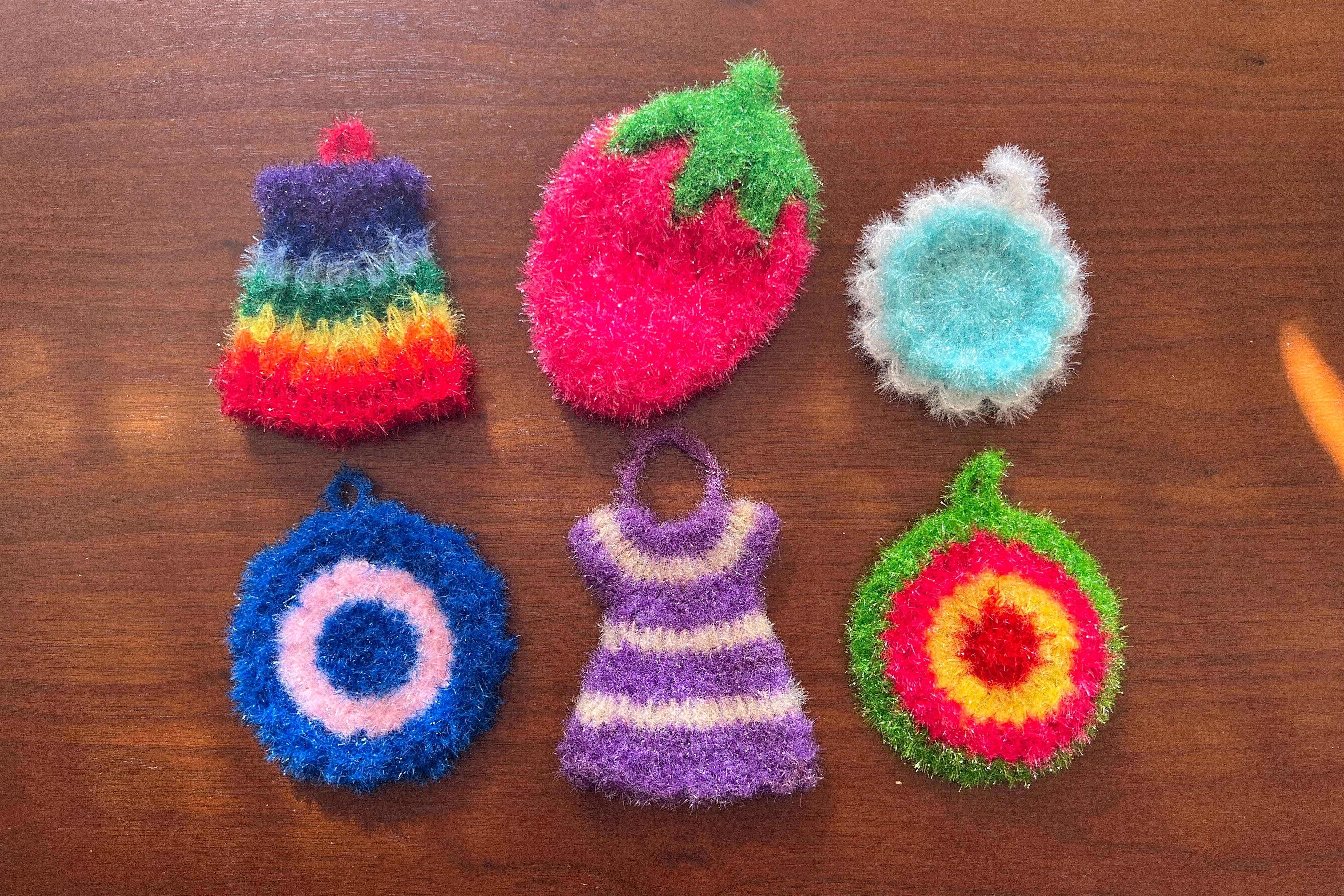 A new fun video pattern is available! These scrubbies are perfect