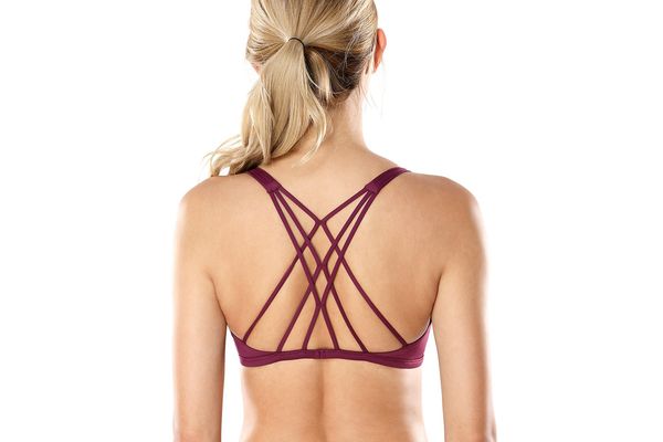 CRZ YOGA Women’s Light Support Cross Back Wirefree Removable Cups Yoga Sport Bra