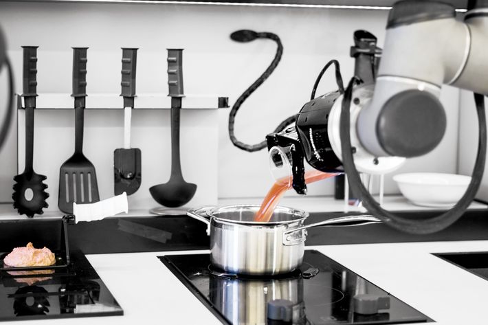 Moley Robot Chef: An Auto Cooking Machine That Cooks and Cleans On Its Own, Robotic Kitchen Assitant