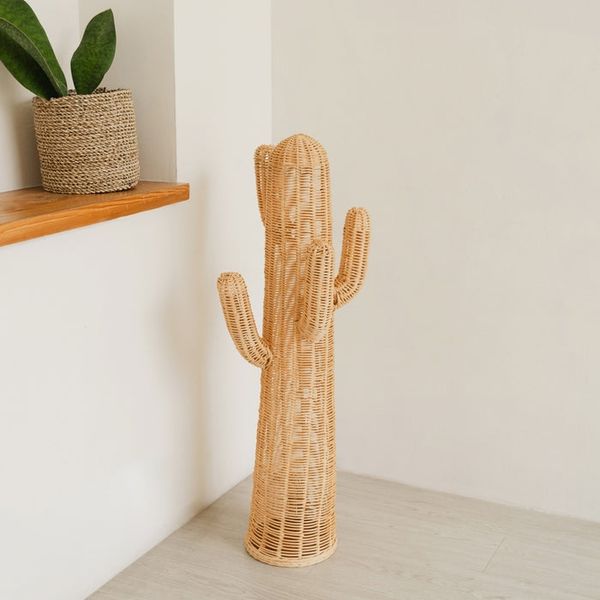 Momiji Cactus Kids Coat Light Stand