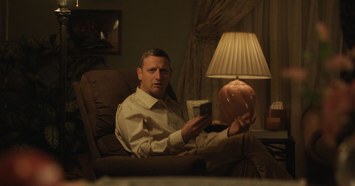 A24 Figured Out How to Make Money Off of This Friendship Movie