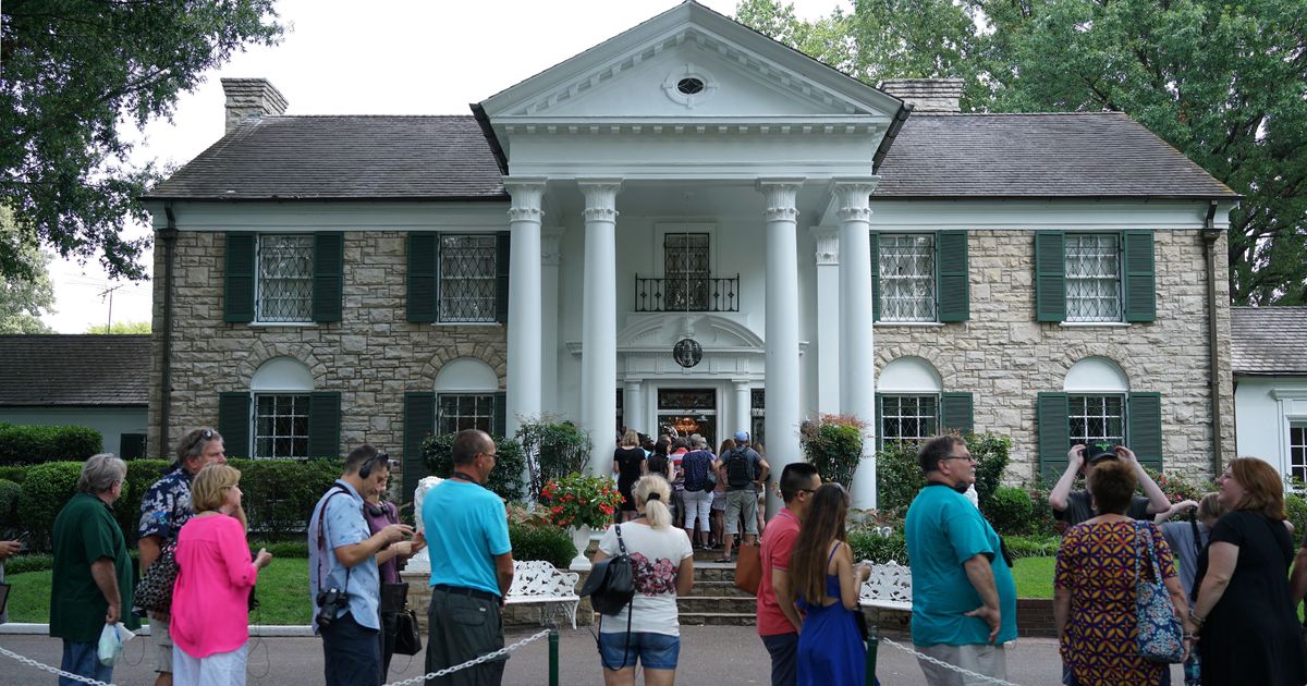 The Mystery of Graceland's Alleged Foreclosure