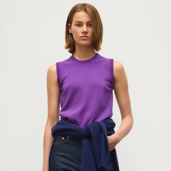 Johnstons of Elgin Iris Classic Purple Cashmere Tank