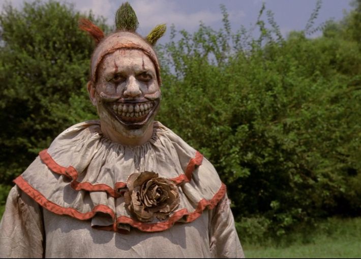 The Weirdest Sexiest Costumes On American Horror Story Freak Show