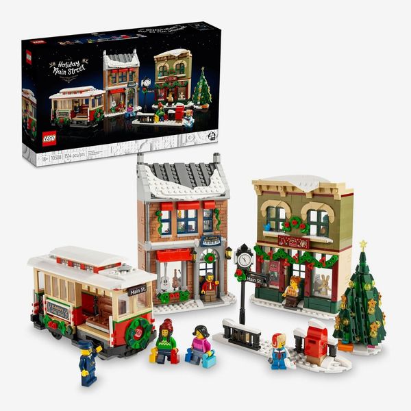 Lego Holiday Main Street kit