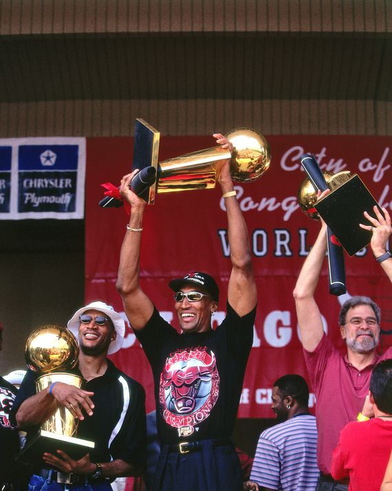 Tiny ’90s Sunglasses Were the True Stars of The Last Dance