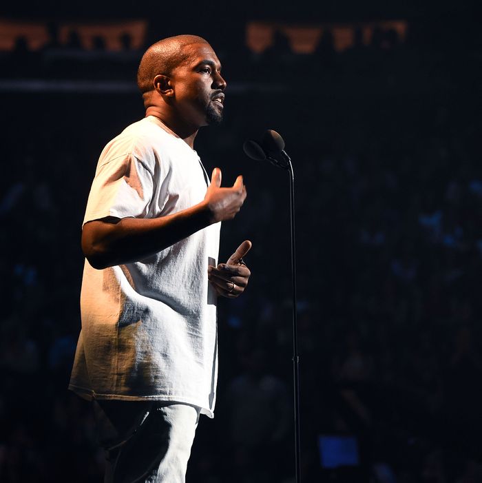 Here’s What Kanye West Did Onstage at the VMAs