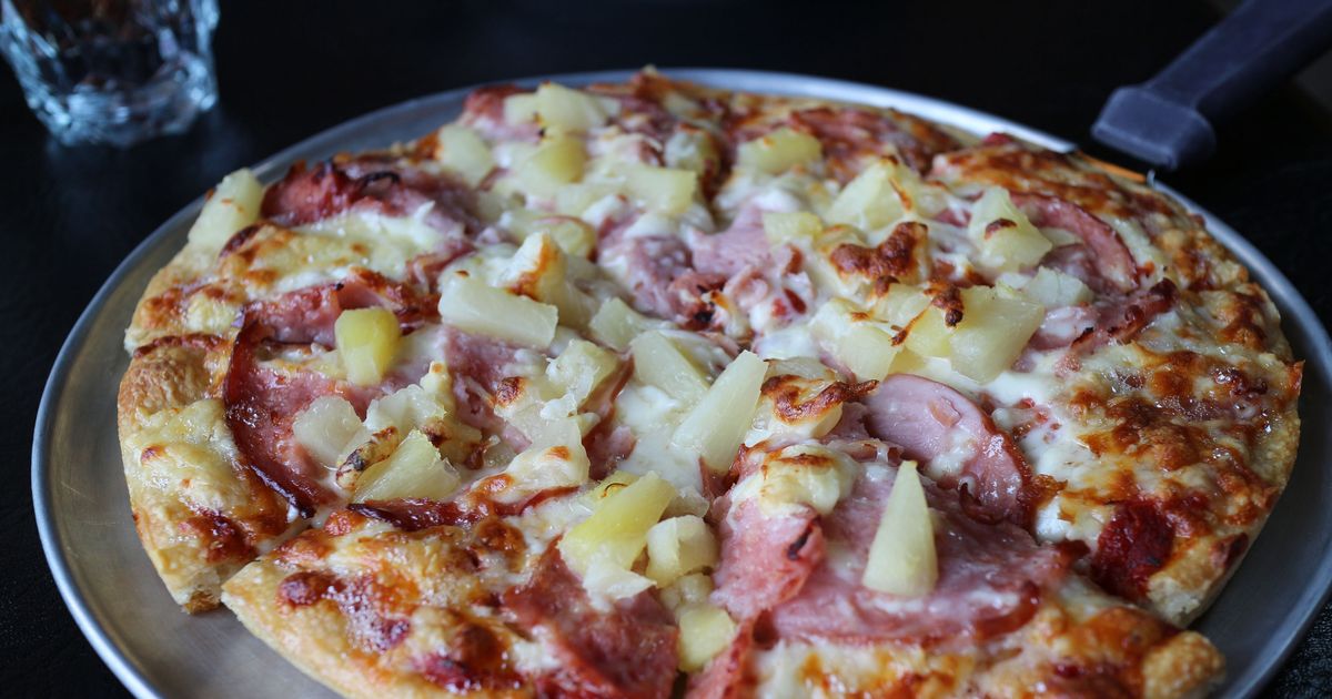 man-who-invented-pineapple-pizza-dies