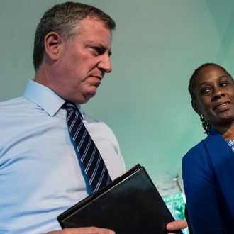 Mayor Bill de Blasio and his wife Chirlane McCray host a reception at Gracie Mansion for prominent New York Jewish leaders, days ahead of moving into the mayoral residence.