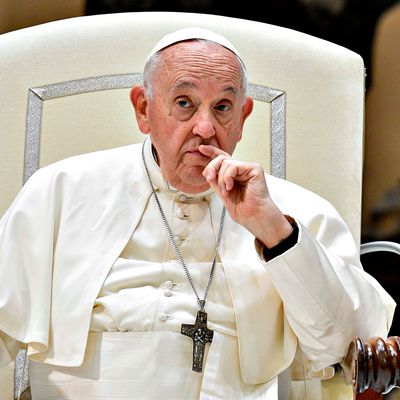 Pope Francis - Figure 2