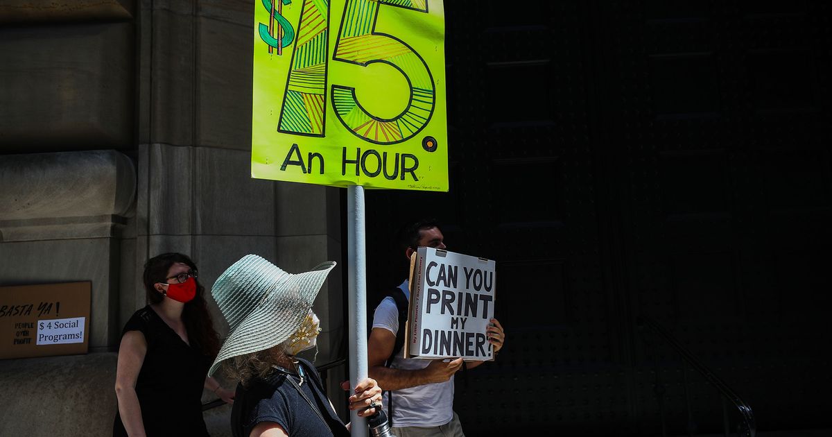 New Study Finds a High Minimum Wages Creates Jobs