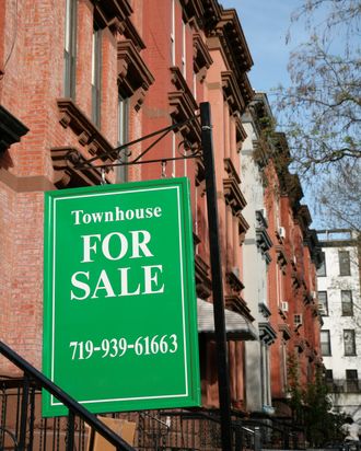 Housing Prices Help Baby-Boomers Drop Out of Workforce