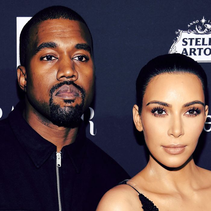 Kim Kardashian West Roasted Kanye for His Twitter Presence