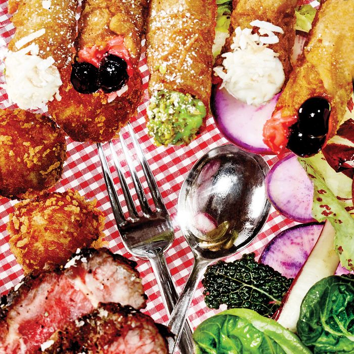 Steak and meatballs and cannoli and salad — oh, my!