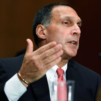 Lehman Brothers former Chairman and CEO Richard Fuld testifies before the Financial Crisis Inquiry Commission about the roots and causes of the 2008 financial and banking meltdown in U.S. and worldwide markets on Capitol Hill September 1, 2010 in Washington, DC. The commission begins two days of questioning about how two specific financial companies, Wacovia and Lehman Brothers, failed and why some institutions were considered 