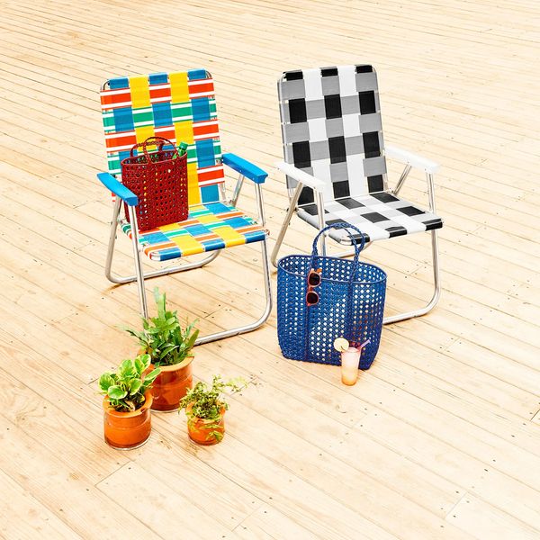 MoMA Exclusive Classic Lawn Chair