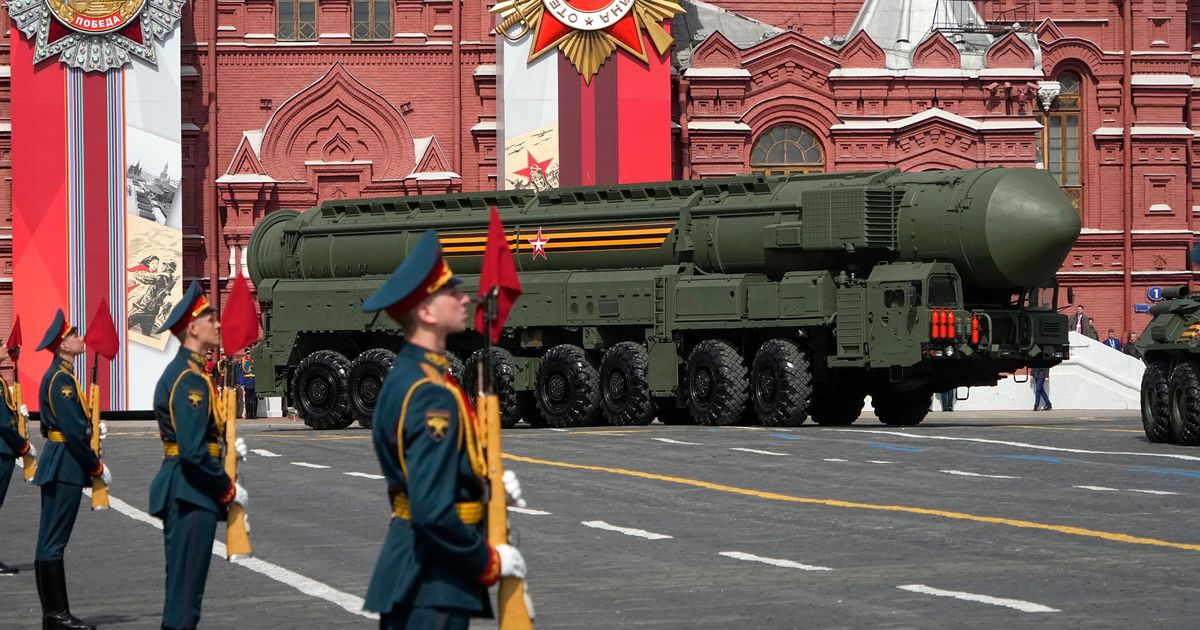 What If Putin Actually Uses Nuclear Weapons On Ukraine?