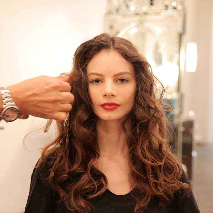 How To Style Messy Wavy Hair Wavy Hair Is The Best Type For Messy 