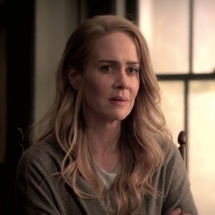 American Horror Story Season Premiere Recap A Roanoke Nightmare