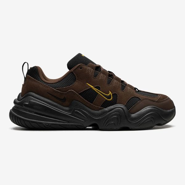 Nike Tech Hera Sneakers