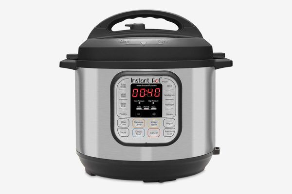 Instant Pot 6 Qt 7-in-1 Multiuse Programmable Pressure Cooker