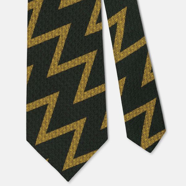 J. Press Made-in-USA Zig Zag Non-Crease Silk Tie