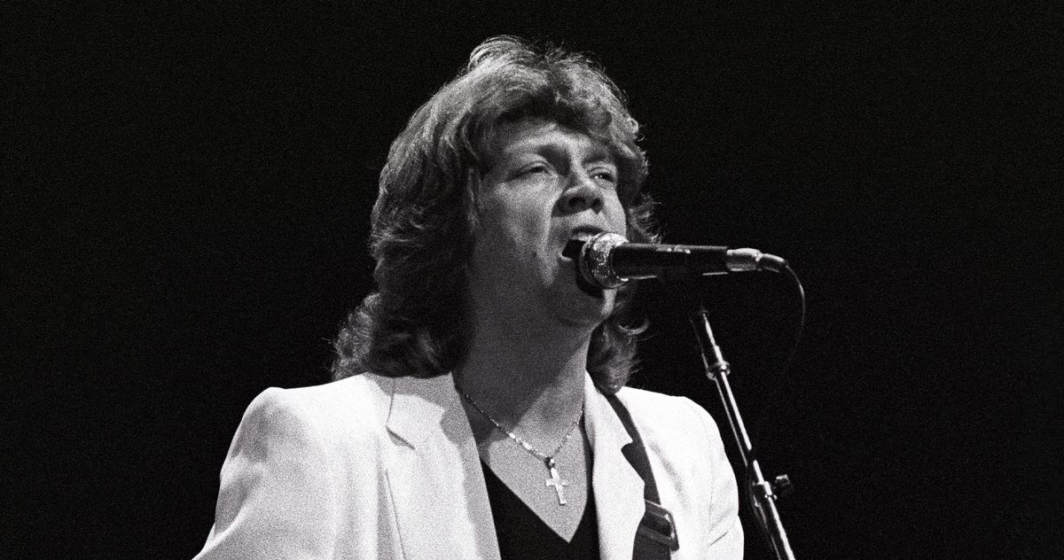 John Lodge, Moody Blues Bassist and Prog-Rock Pioneer, Dead at 82