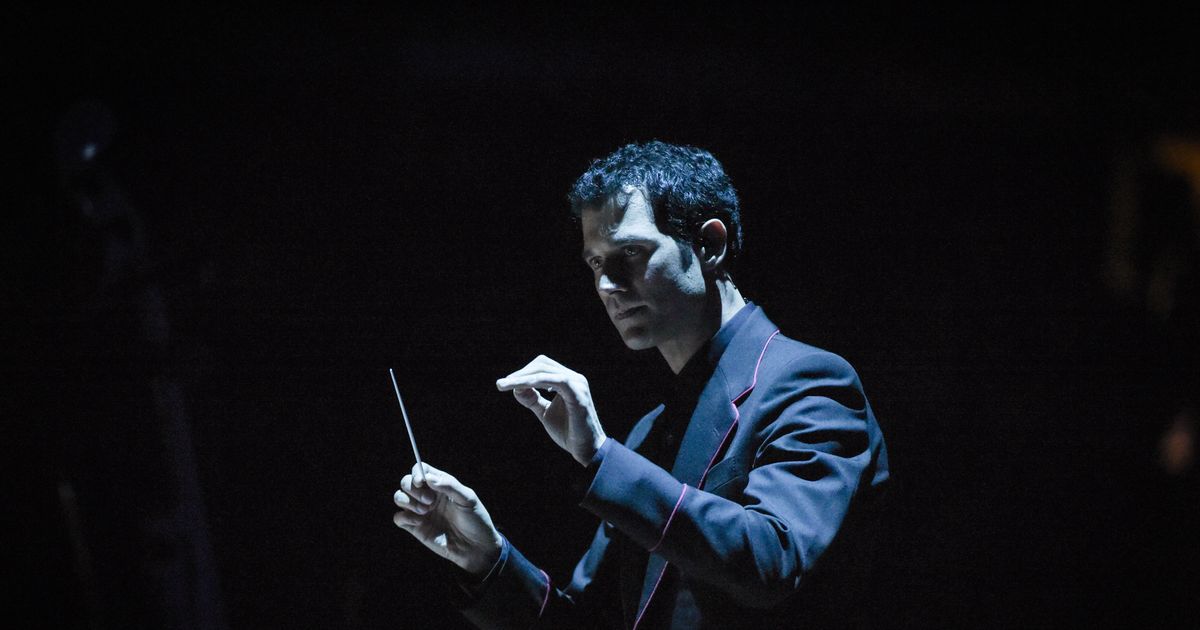 如何權力的遊戲作曲家 Ramin Djawadi 將演出變成了現場音樂會