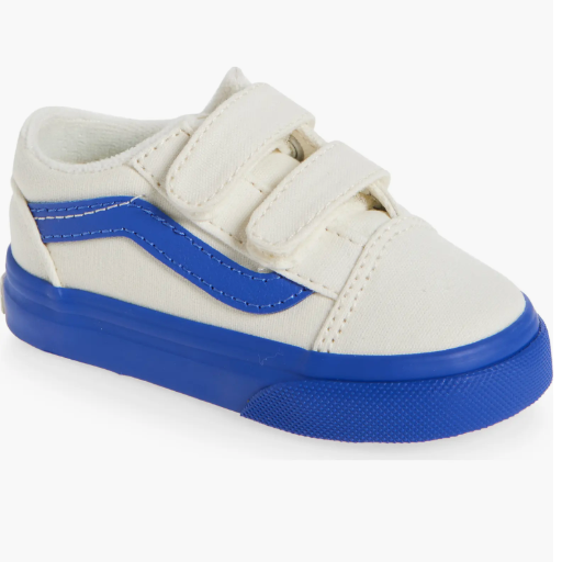 Vans Kids’ Old Skool V Sneaker