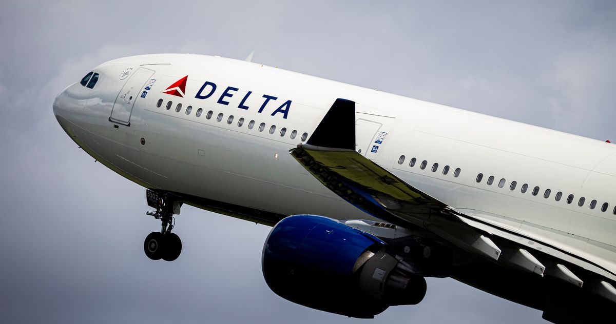 Say Good-bye to Plane Snacks