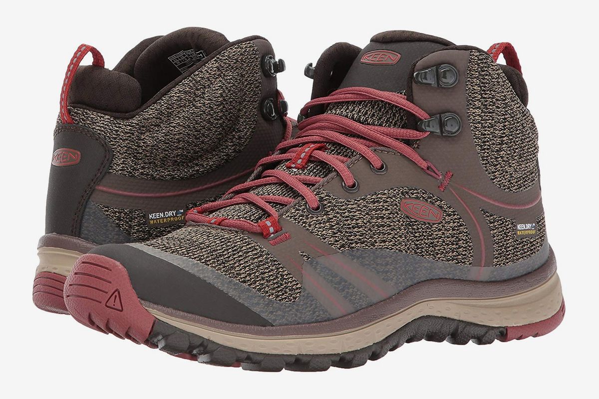 keen trail shoes womens