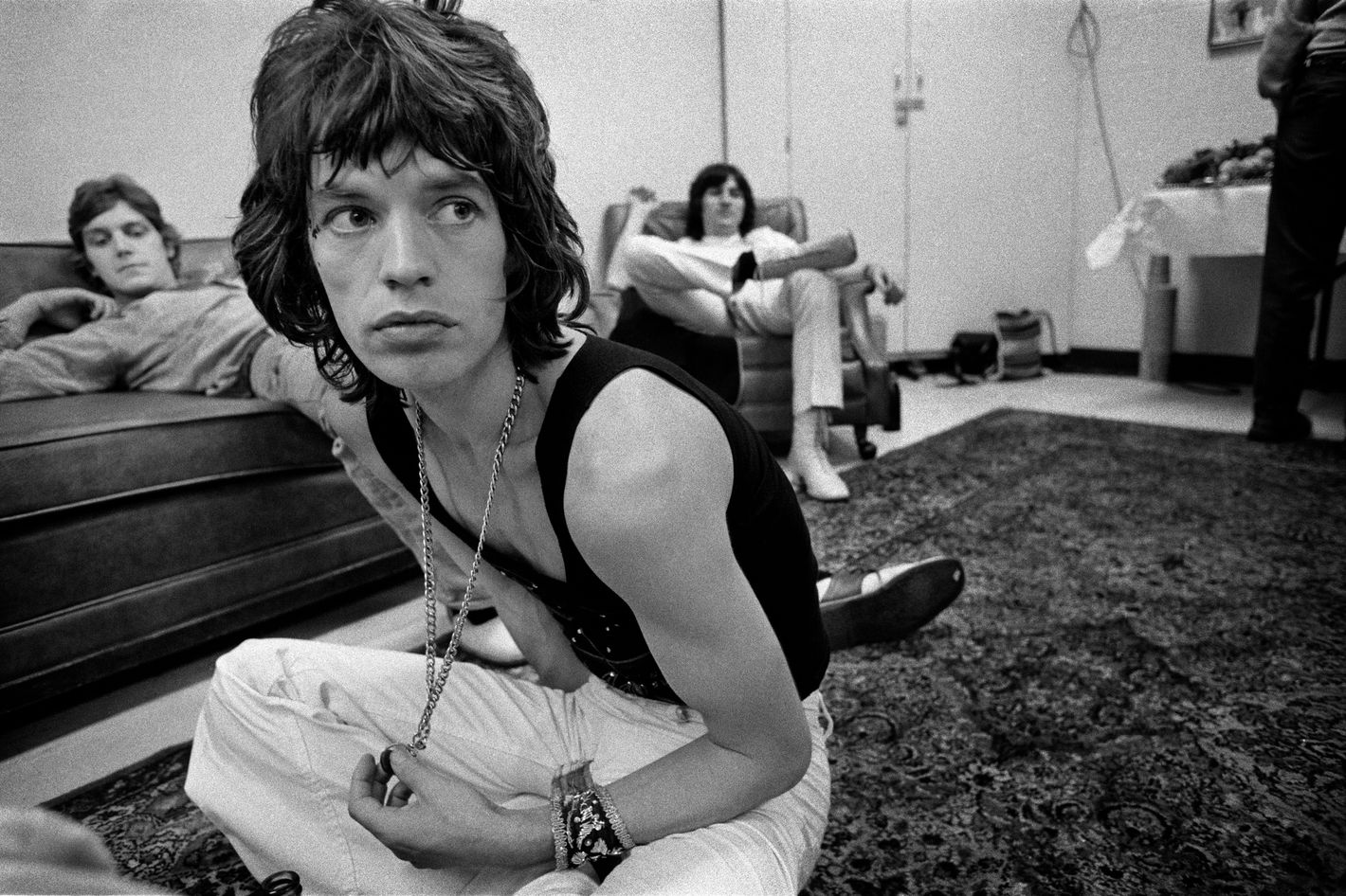 This Day in Music - We see Mick Jagger has had all his hair cut off? Only  joking, but it makes you wonder does Mick wear a wig? Any thoughts? |  Facebook