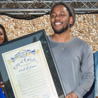 US-ENTERTAINMENT-KENDRICK LAMAR RECEIVES THE KEYS OF COMPTON