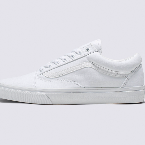 The 15 Best White Sneakers You Don’t Already Own 2023