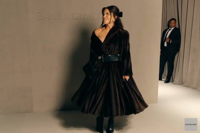 Lauren Sánchez Bezos at the Balenciaga Paris Fashion Week Show.