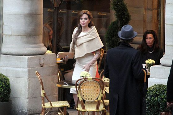 See Angelina Jolie On The Set Of Her New Movie, The Tourist - Slideshow ...